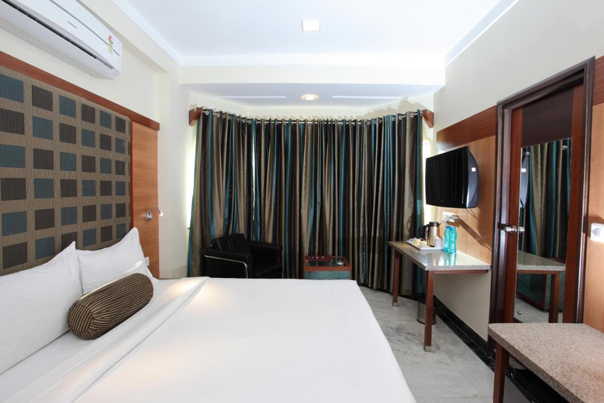 Hotel Dayal Удайпур Стая снимка